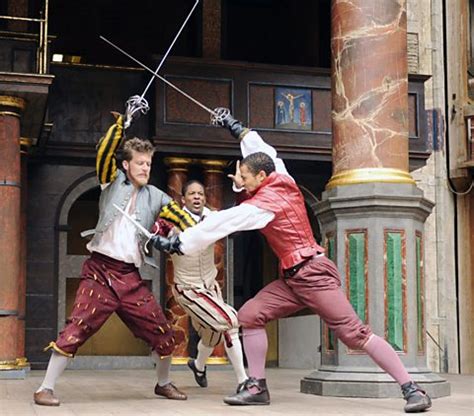 why does mercutio fight tybalt